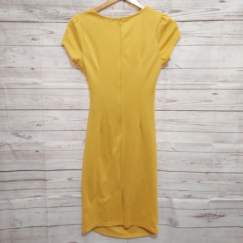 Auline Collection VNeck Ruched Wrap Look Dress - Picture 5 of 15